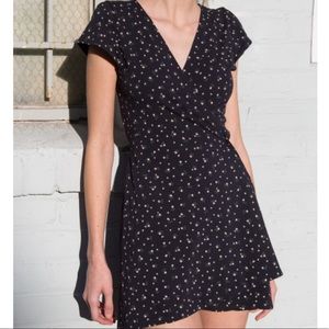 Brandy Melville Robbie dress